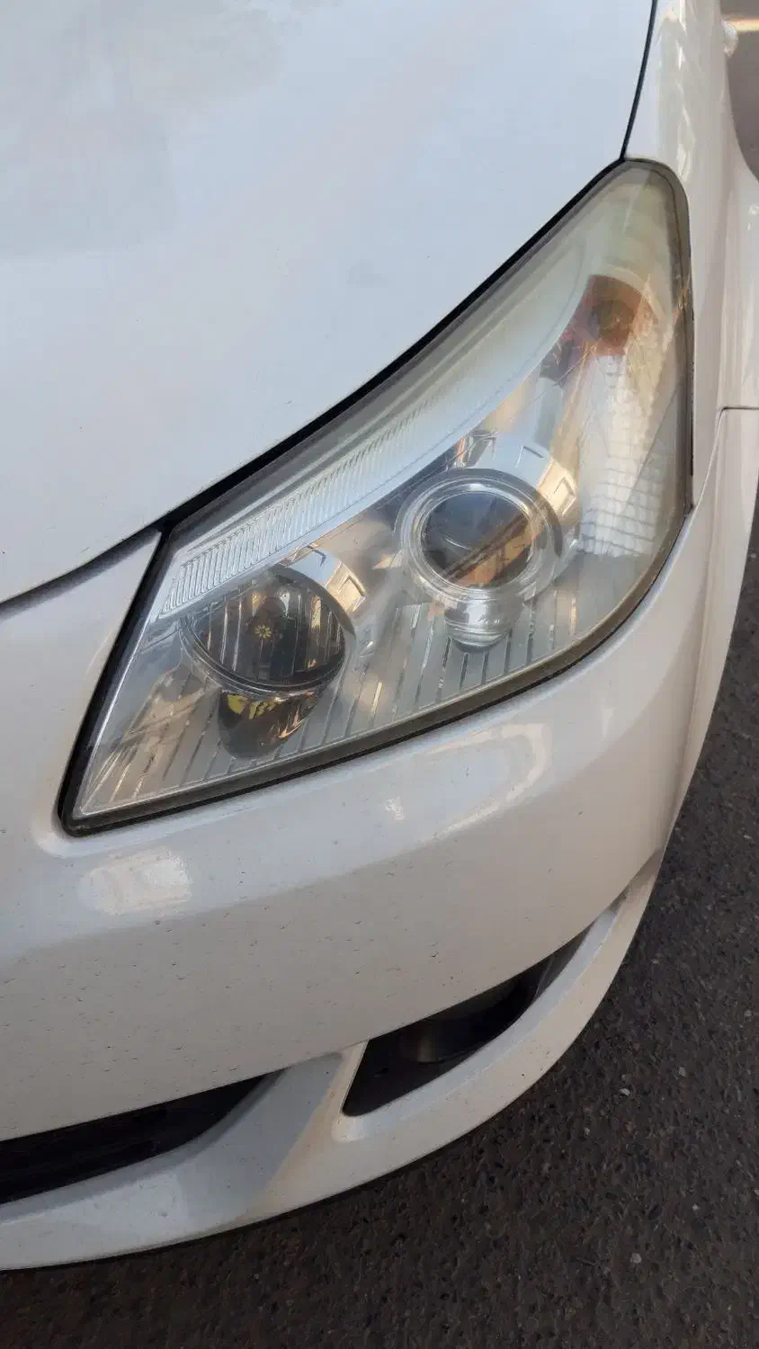 چراغ جلو ام وی ام ۵۵۰ اصلی|قطعات یدکی و لوازم جانبی|رشت, لاکانی|دیوار