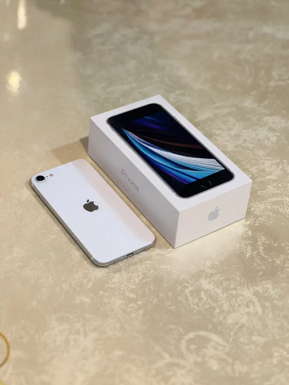 iphone se 2020 256 GB مشابه نو|موبایل|تهران, شهرک خرازی|دیوار