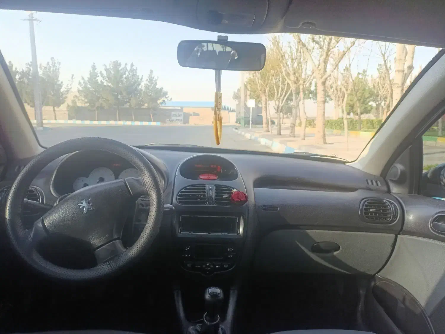 ۲۰۶|خودرو سواری و وانت|تهران, نازی‌آباد|دیوار