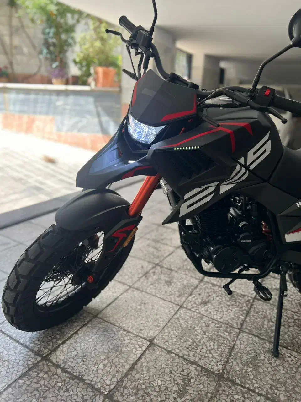 موتور هاسکی ۲۲۵ ۲۵۰ ۱۴۰۳ مفت|موتورسیکلت|تهران, جنتآباد مرکزی|دیوار