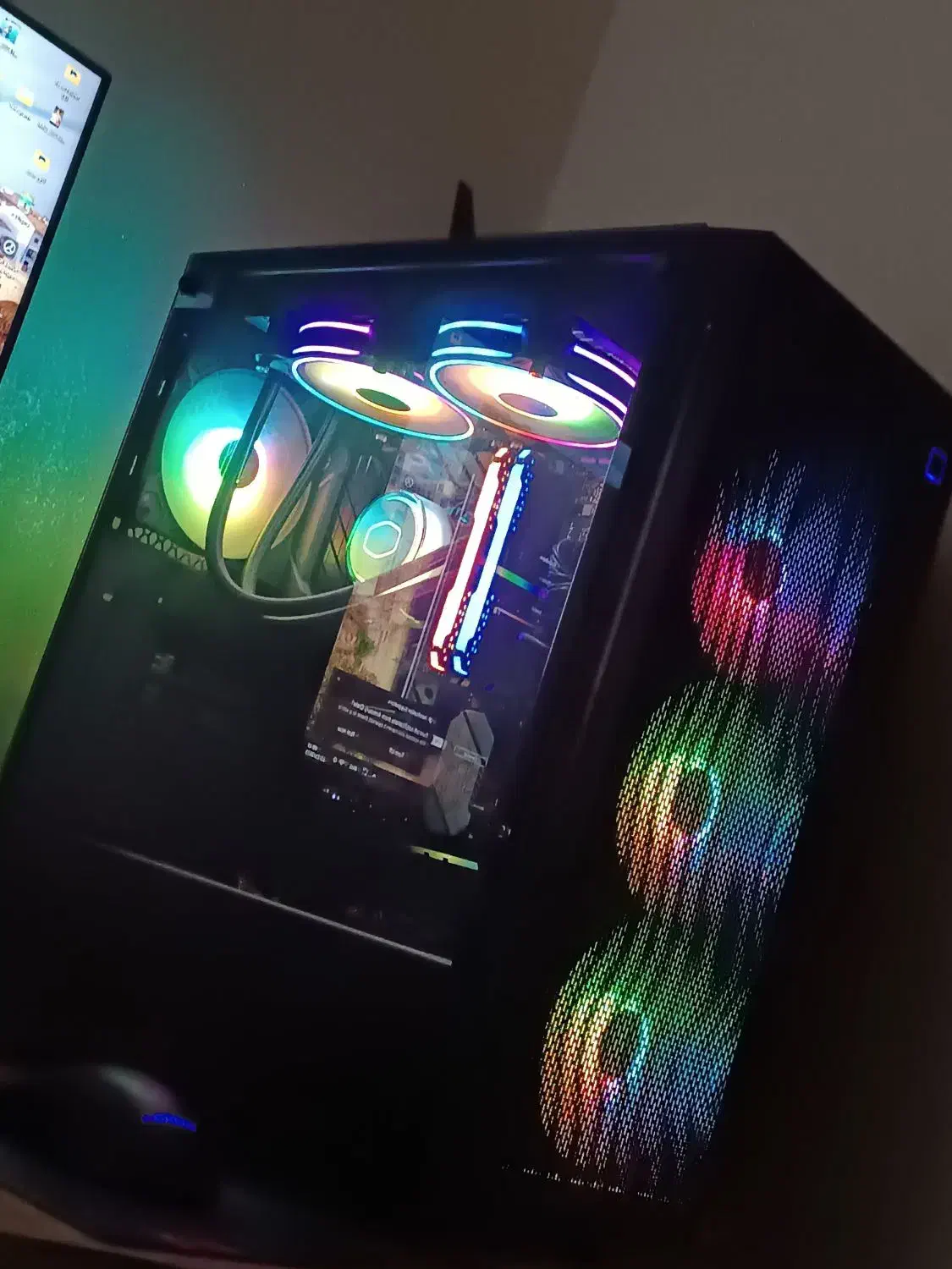 کیس سیستم کامپیوتر حرفه ای همراه با مانیتور|رایانه رومیزی|اسلام‌شهر, مظفریه|دیوار