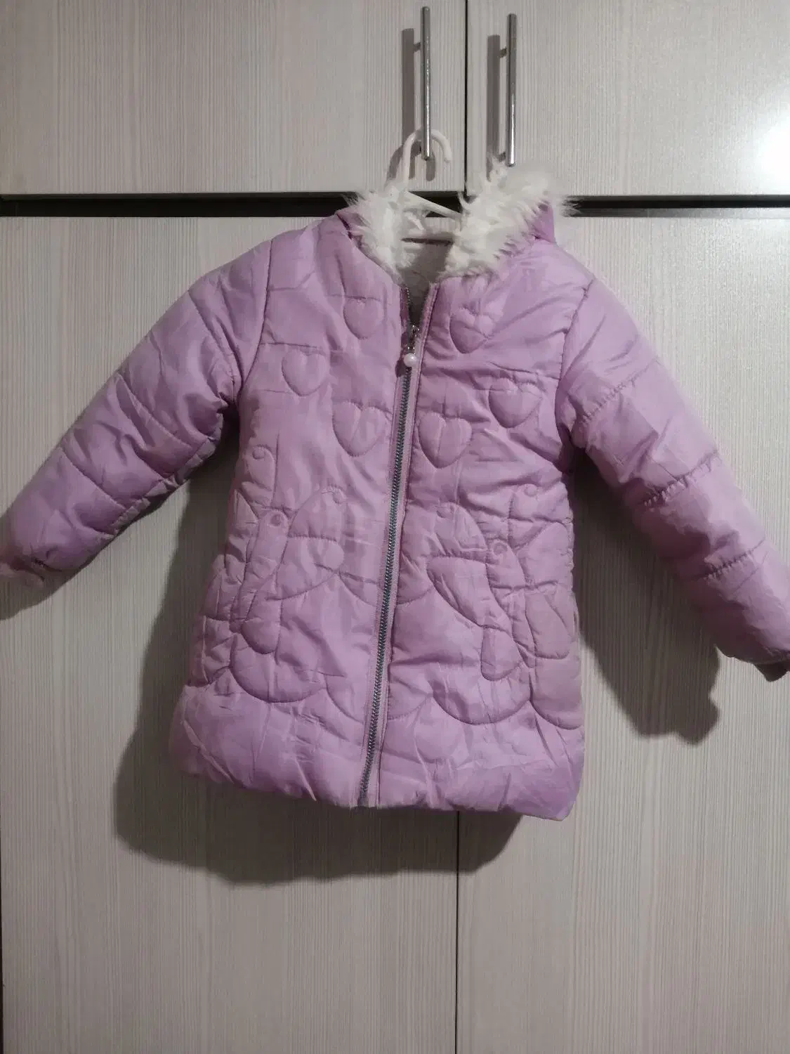 لباس مناسب فصل|لباس|مشهد, ایثار|دیوار