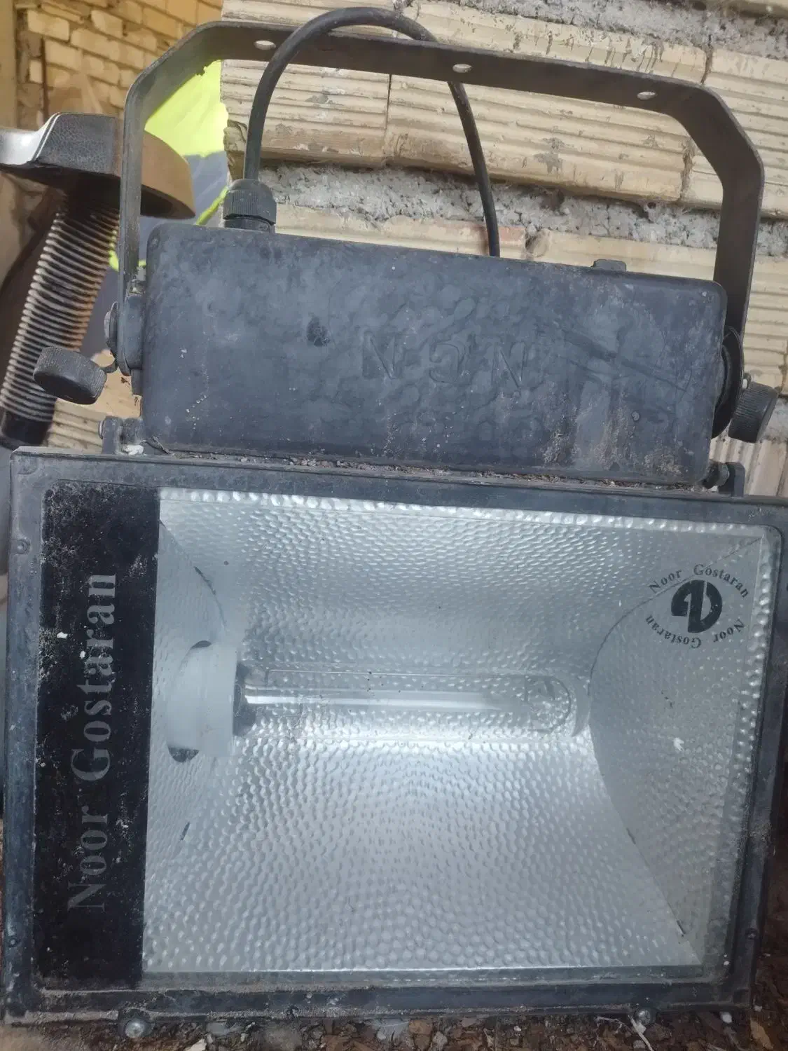 پروژکتور 200وات|لامپ و چراغ|لنگرود, |دیوار