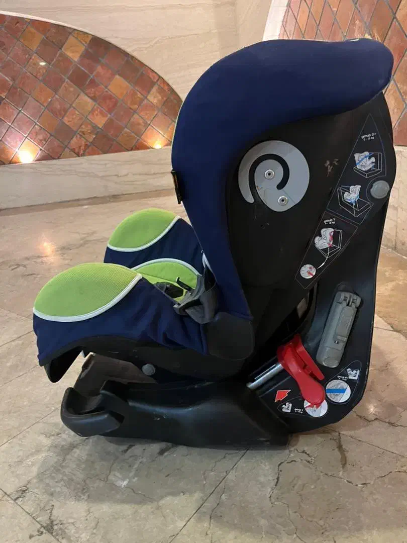 صندلی ماشین کودک|تخت و صندلی بچه|تهران, مینی‌سیتی (شهرک نفت)|دیوار