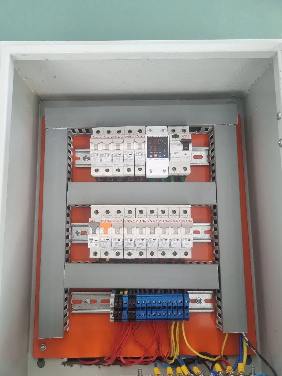 برق کشی ساختمان|خدمات پیشه و مهارت|رفسنجان, |دیوار