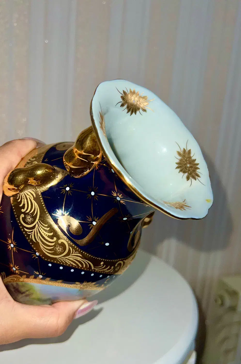 گلدان طلا کوب اصل|کلکسیون اشیاء عتیقه|تهران, خواجه نظام الملک|دیوار