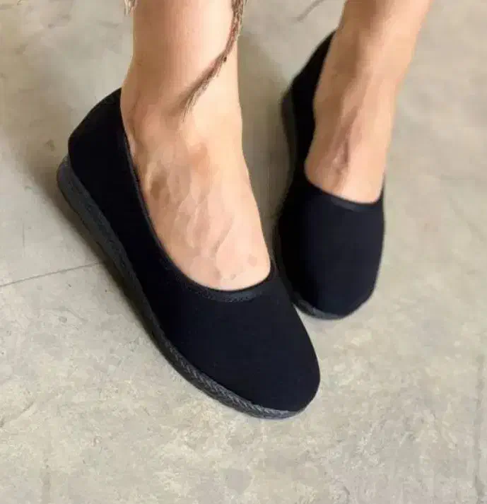 کفش فقط 198|کیف، کفش، کمربند|یاسوج, |دیوار