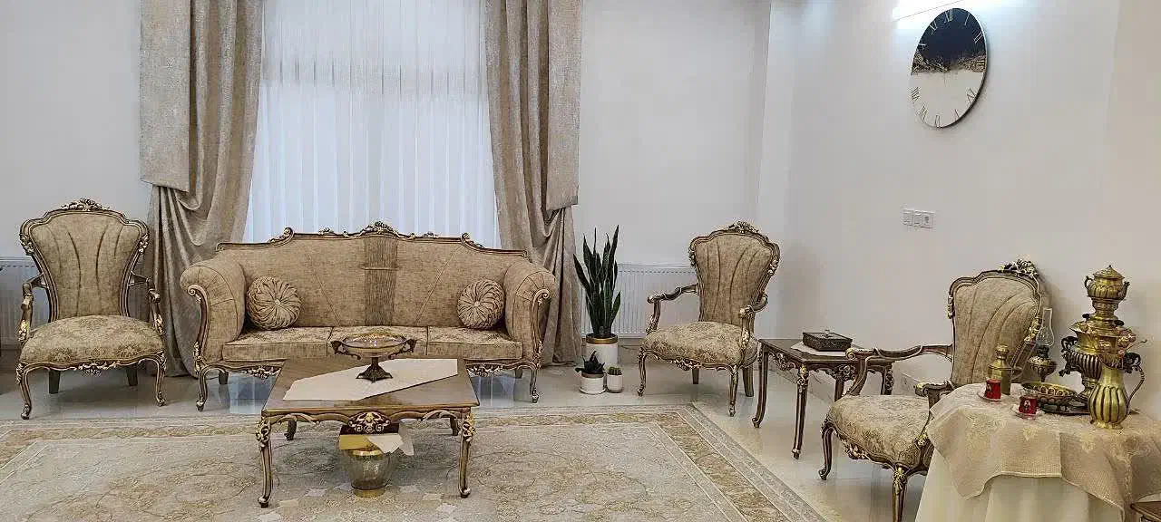 فروش ست کامل مبلمان سلطنتی به همراه میزناهارخوری|مبلمان خانگی و میز عسلی|اصفهان, براآن شمالی|دیوار