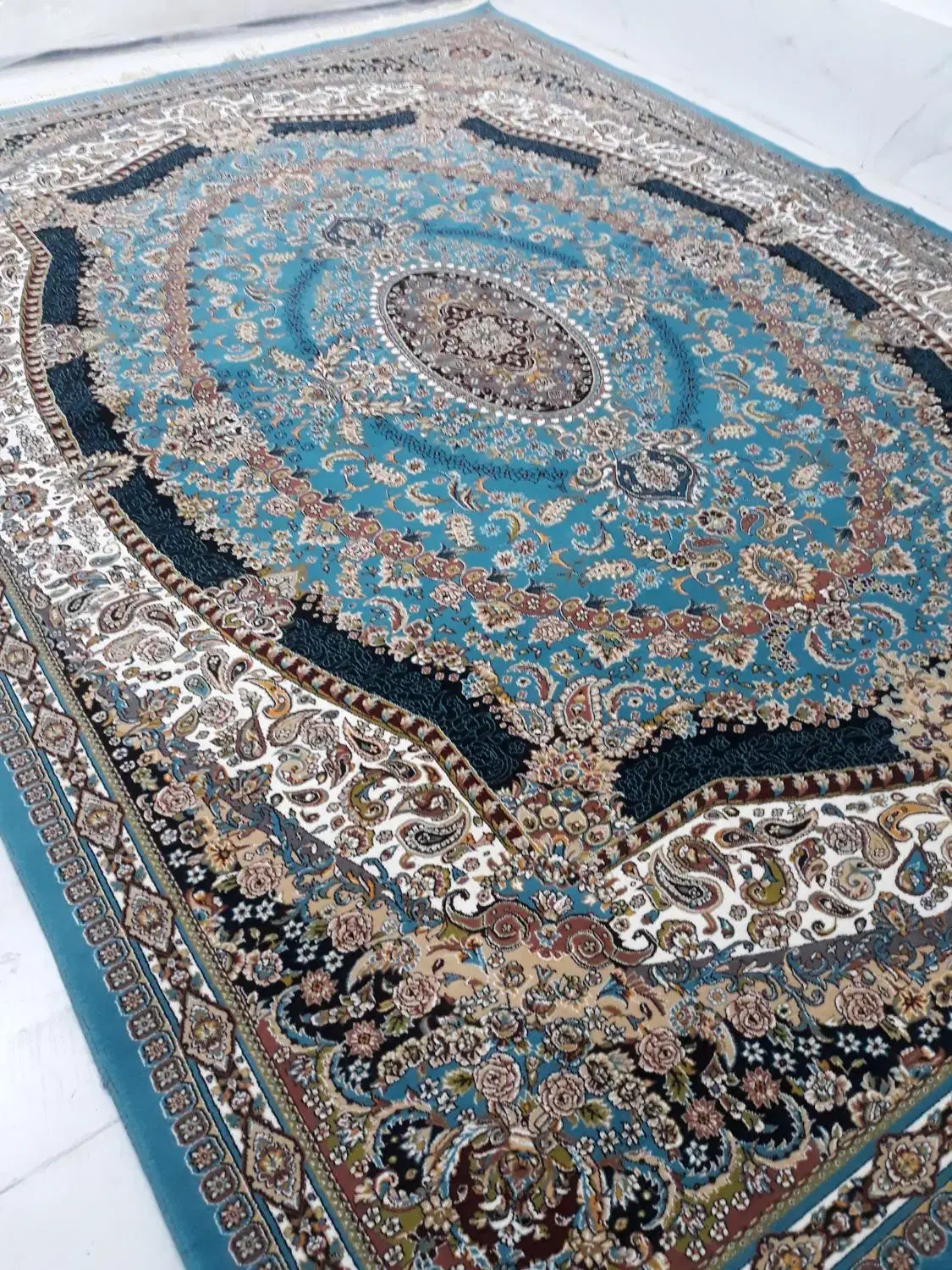 فرش ۷۰۰شانه|فرش|شیروان (خراسان), |دیوار