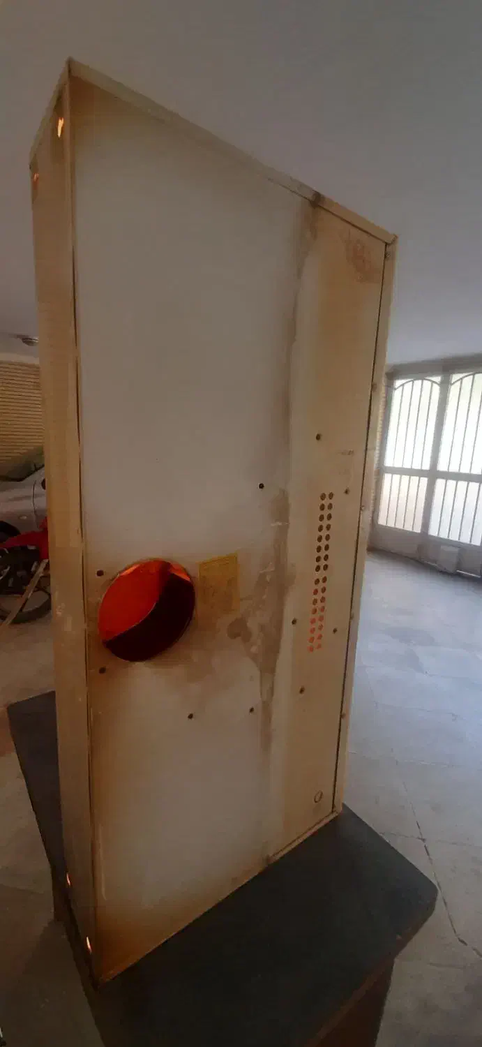 هود کارکرده سالم|هود|اصفهان, برازنده|دیوار