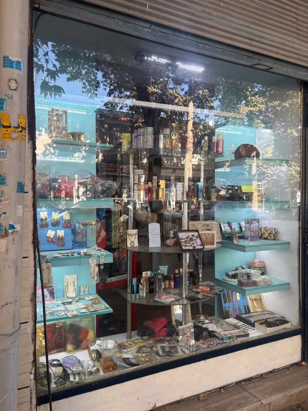 ویترین|کتابخانه، شلف، قفسههای دیواری|خوی, |دیوار