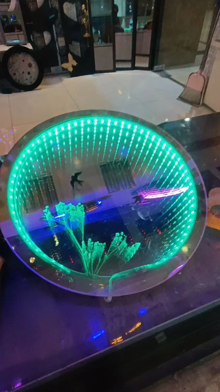 اینه بی نهایت|آینه|ملارد, |دیوار