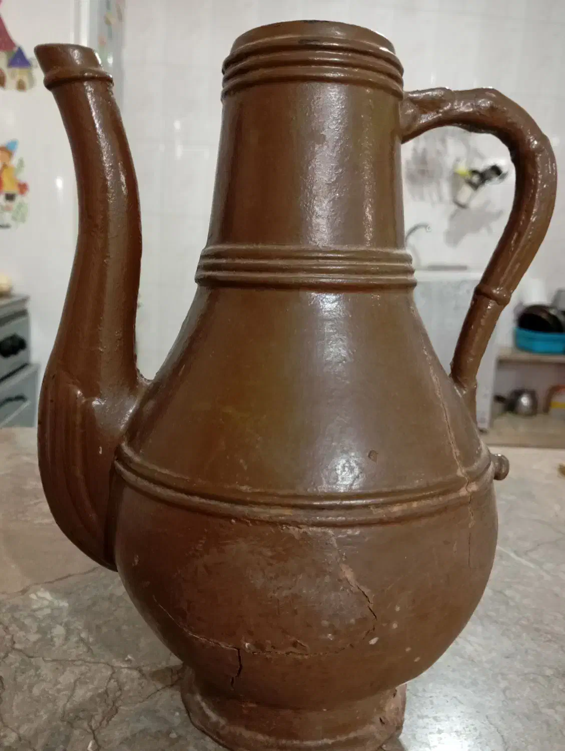 پارچ روسی|کلکسیون اشیاء عتیقه|زبرخان, |دیوار