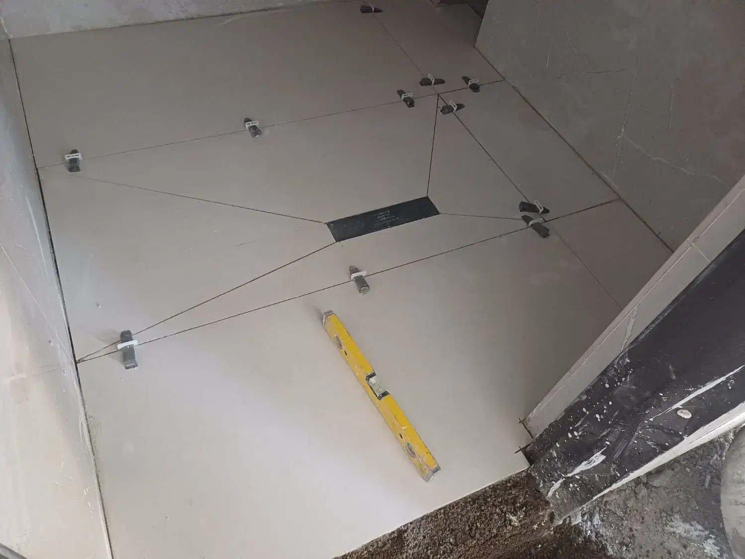 کاشی کاری|خدمات پیشه و مهارت|دزفول, |دیوار