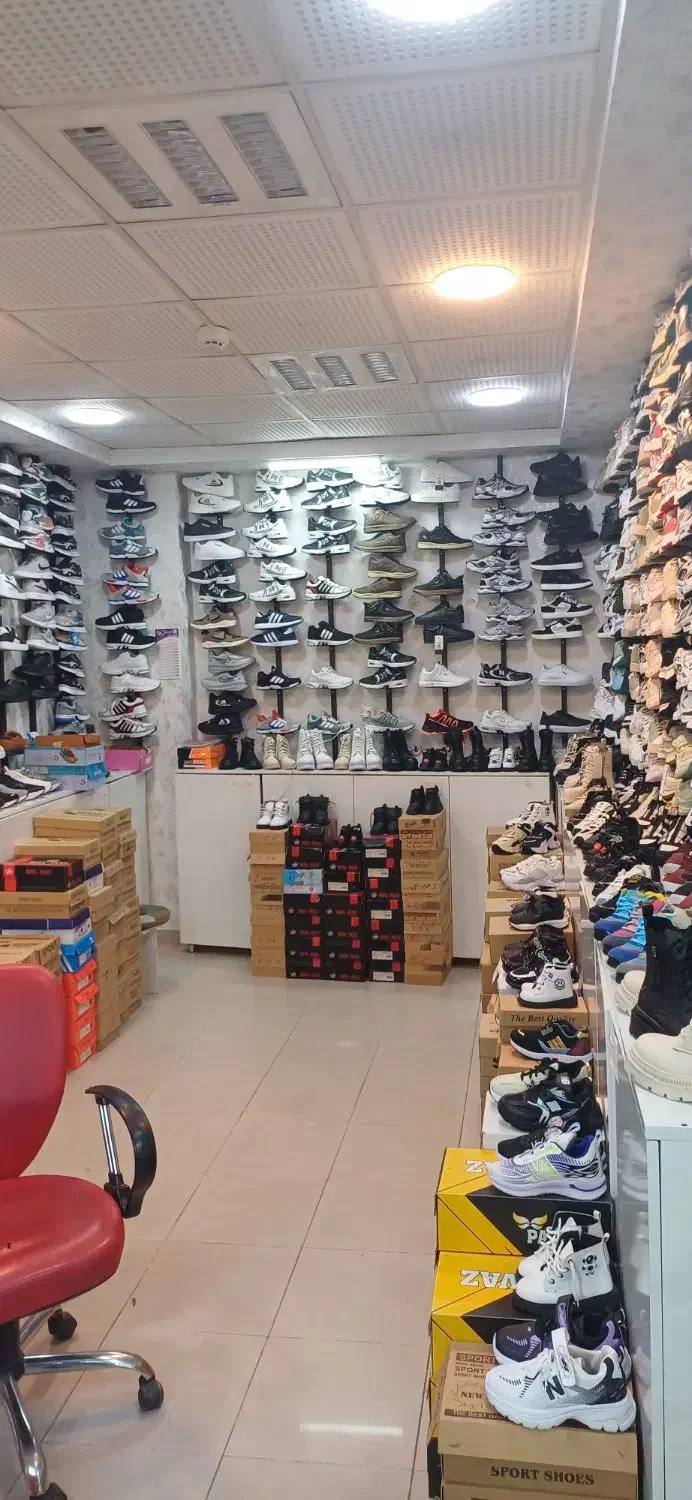 فروش مغازه تجاری چهار راه بازار پاساژ علوی همکف|فروش مغازه و غرفه|شهرکرد, |دیوار