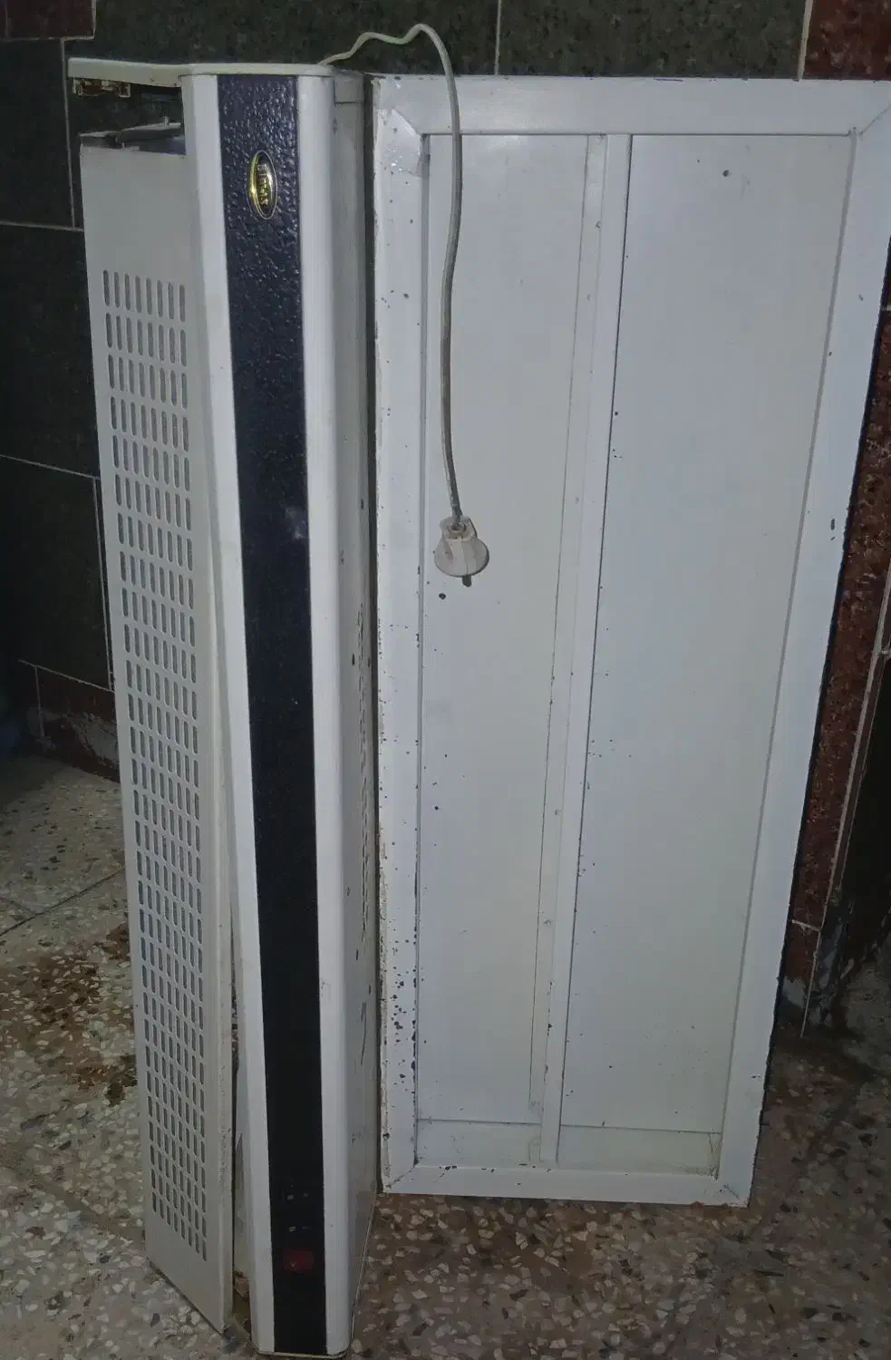 هود و گاز  سالم فقط یکی ازشعله ها گاز شکسته فروشی|اجاق گاز و لوازم برقی پخت‌وپز|شوشتر, |دیوار