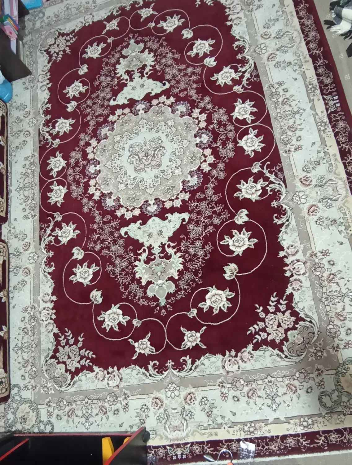 فروش 4 تخته فرش ۶ متری و ۶عدد پشتی|فرش|مریوان, |دیوار