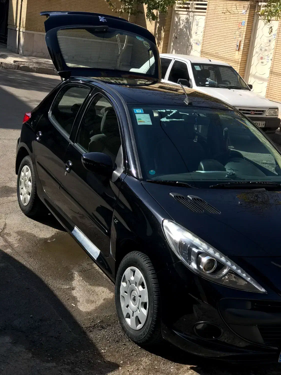 پولیش، سرامیک، سرقلم، لیسه و شفاف سازی چراغ در محل|خدمات موتور و ماشین|مشهد, سجاد شهر|دیوار