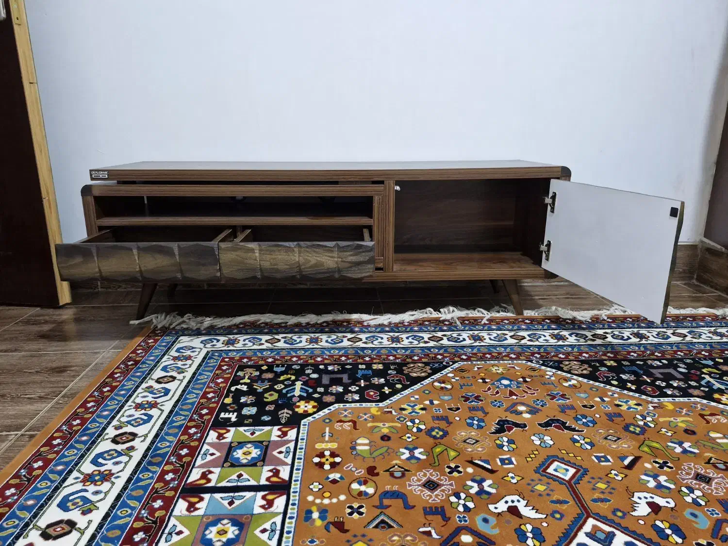 میز تلویزیون دیپلمات|میز تلویزیون|شیراز, شهرک گلستان شمالی|دیوار