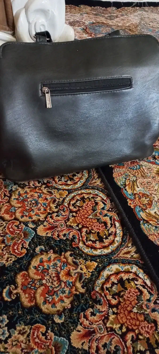 کیفها نو|کیف، کفش، کمربند|بروجرد, |دیوار