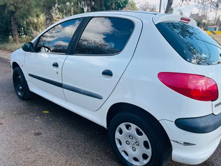 پژو ۲۰۶|خودرو سواری و وانت|شیراز, قدوسی شرقی|دیوار