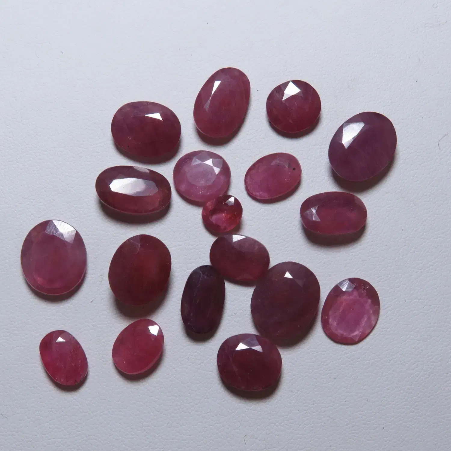 یاقوت سرخ آفریقایی صددرصد معدنی با ضمانت کیفیت|جواهرات|شاهرود, |دیوار