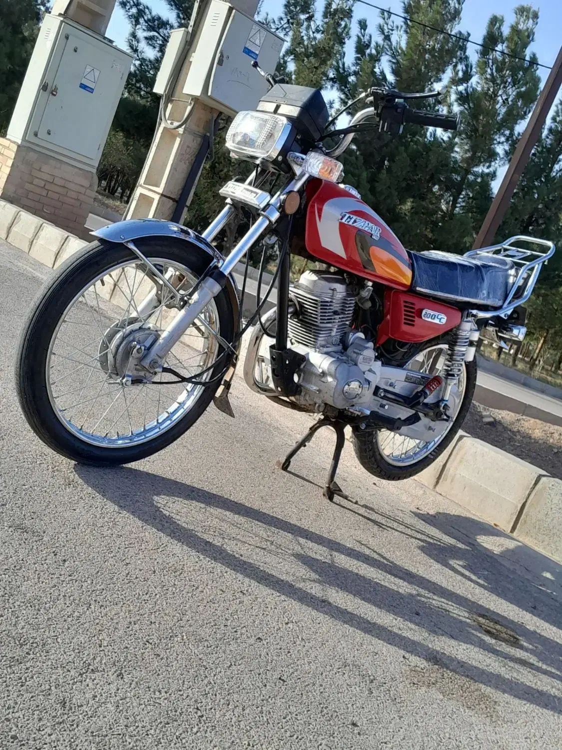 200پرواز مدل ۹۴ قیمت توافقی|موتورسیکلت|بجستان, |دیوار