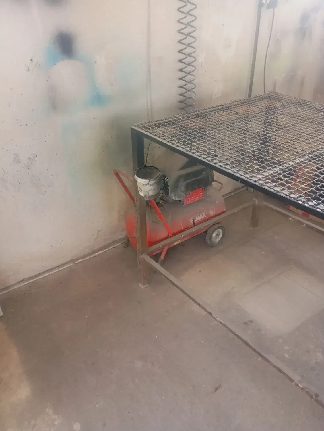 واگذاری کامل کارگاه تولید سنگ مصنوعی|فروشگاه و مغازه|درگزین, |دیوار