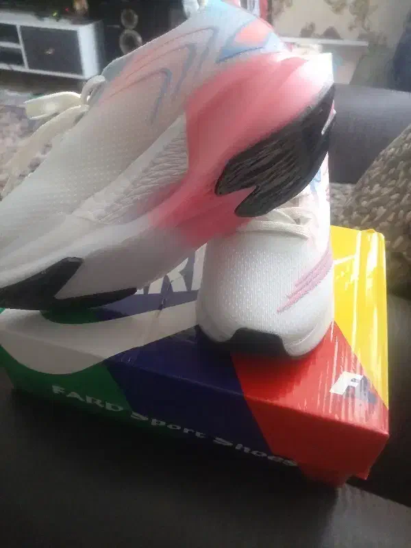 کفش اسپرت مناسب باشگاه وپیاده روی|کیف، کفش، کمربند|گلبهار, شهر جدید گلبهار|دیوار