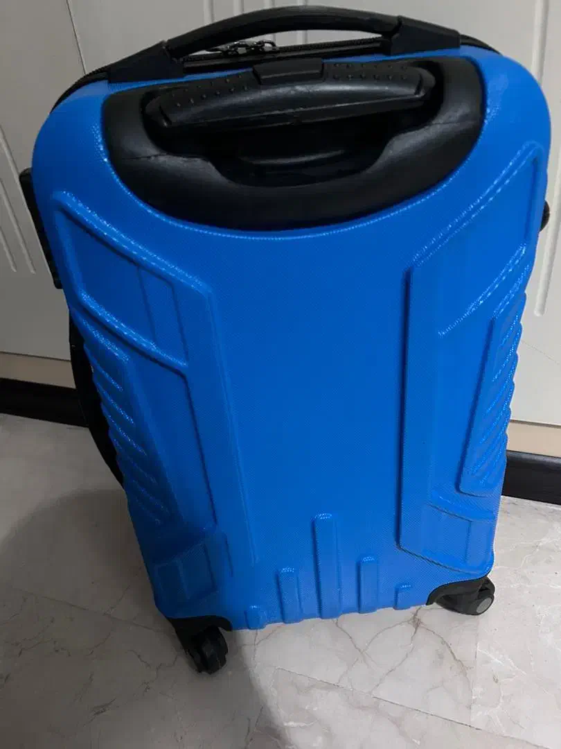 چمدان کوچک نشکن|کیف، کفش، کمربند|تهران, شهر زیبا|دیوار