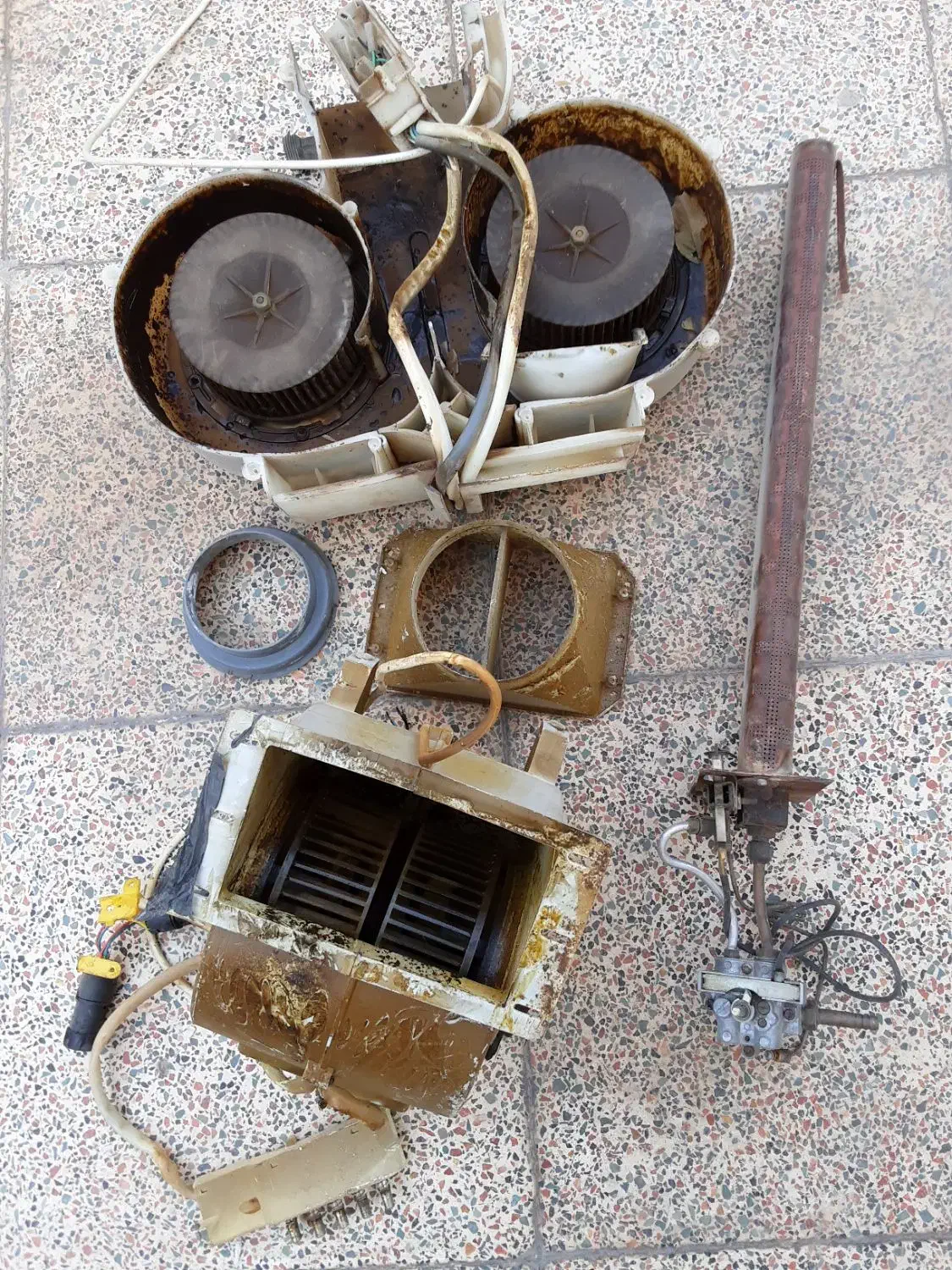 هود کتابی|هود|کرج, کرج نو|دیوار