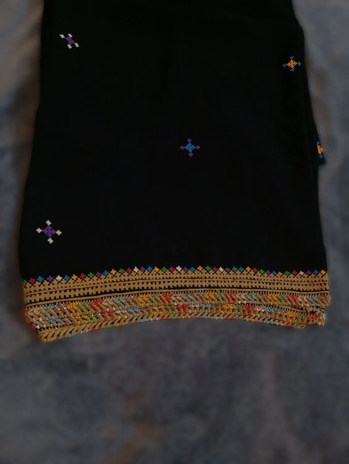 چادر پلیواری|لباس|چابهار, |دیوار