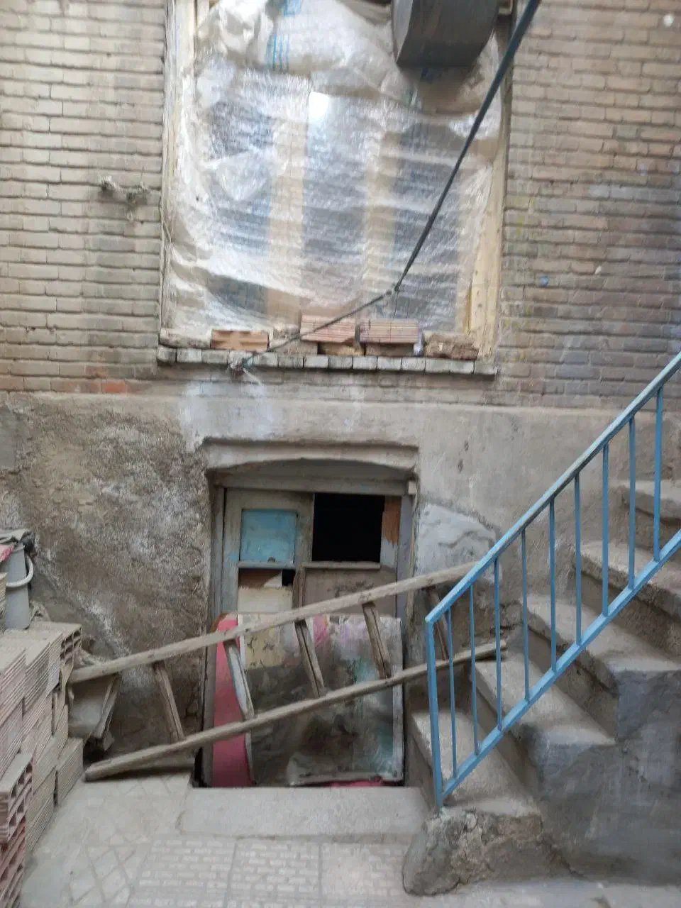 خانه قدیمی با ۱۰۰ سال قدمت|فروش خانه و ویلا|تهران, شوش|دیوار