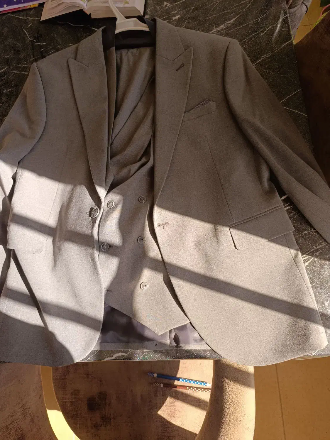 کت شلوار مجلسی مارک خوب|لباس|بافت, |دیوار