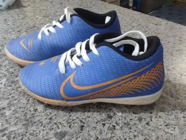 کفش ورزشی|کفش و لباس بچه|بندرعباس, |دیوار