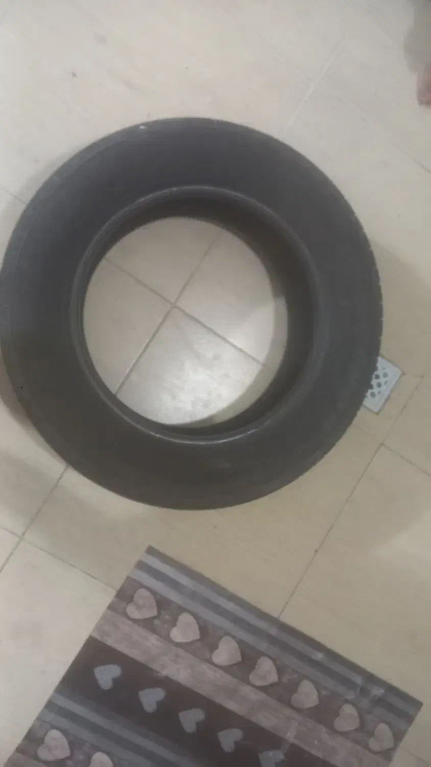 تایر ۲۰۵ چینی ۷۰ درصد|قطعات یدکی و لوازم جانبی|لنجان, |دیوار