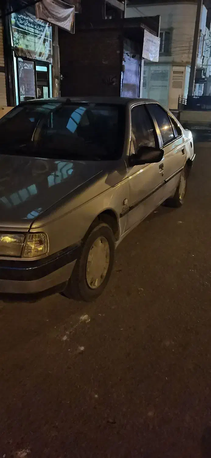 پژو ۴۰۵ ۹۶ دوگانه فابریک|خودرو سواری و وانت|قم, ولیعصر|دیوار