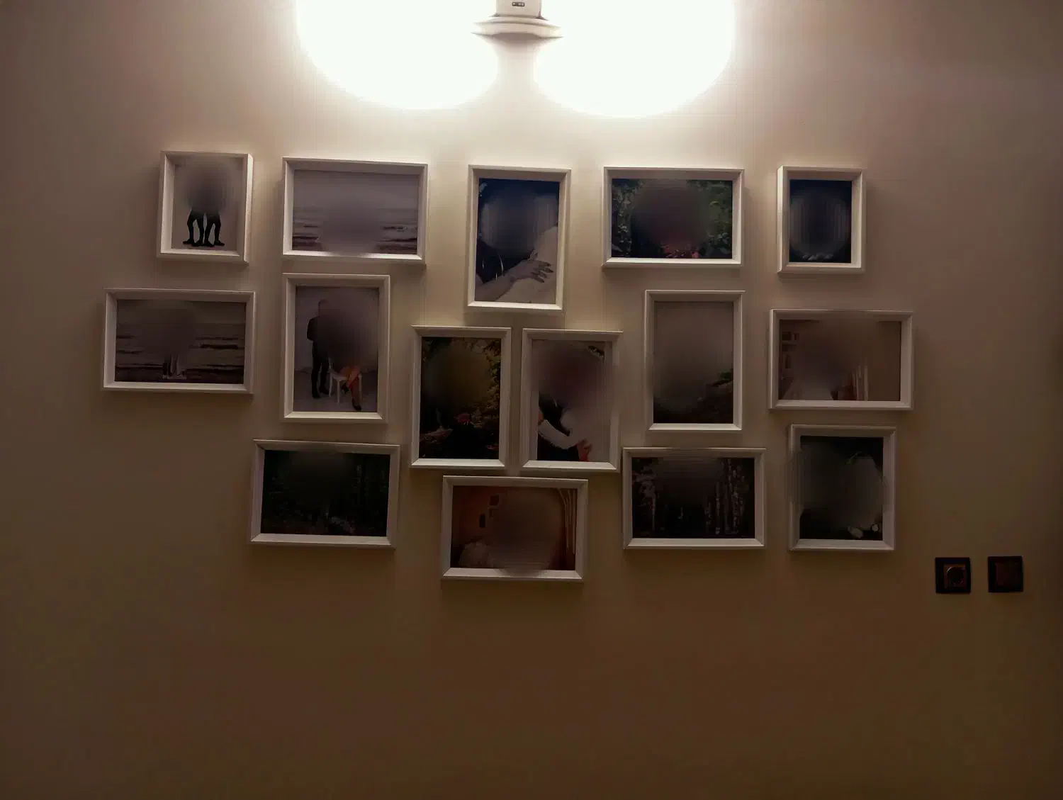 قاب عکس برجسته سفید 15عدد|تابلو، نقاشی، عکس|شهریار, شهرک وائین|دیوار