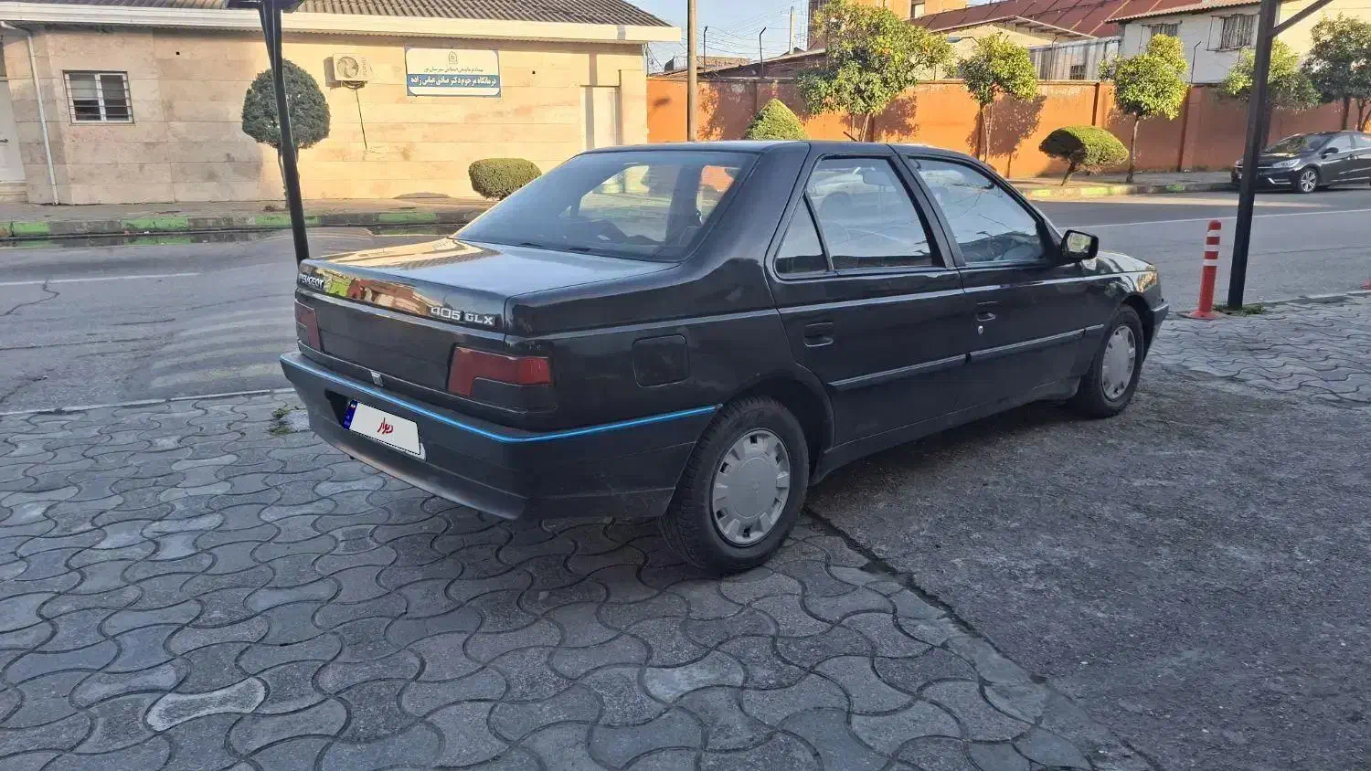 پژو ۴۰۵ مشکی|خودرو سواری و وانت|نور, |دیوار