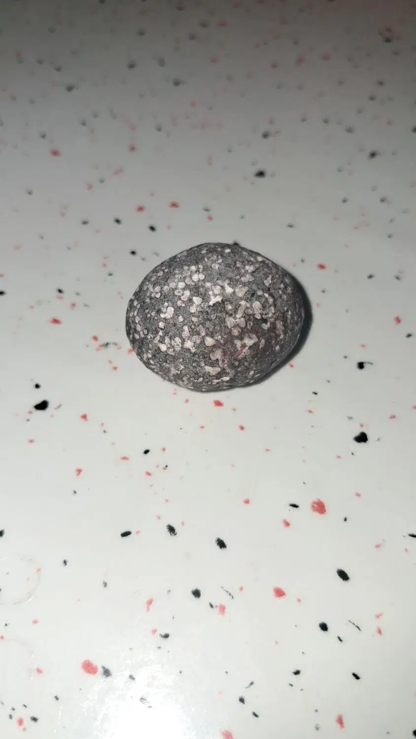 شهاب سنگ|کلکسیون اشیاء عتیقه|اندیمشک, |دیوار