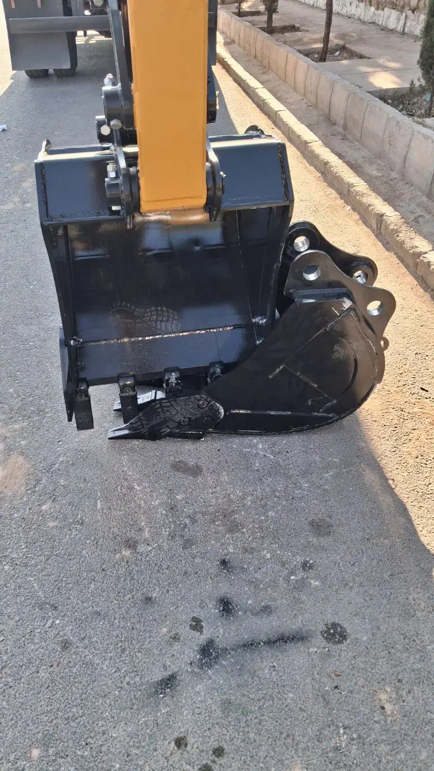 مینی بیل سانی 65 مدل 1404|خودرو سنگین|شیراز, تل حسین‌آباد|دیوار