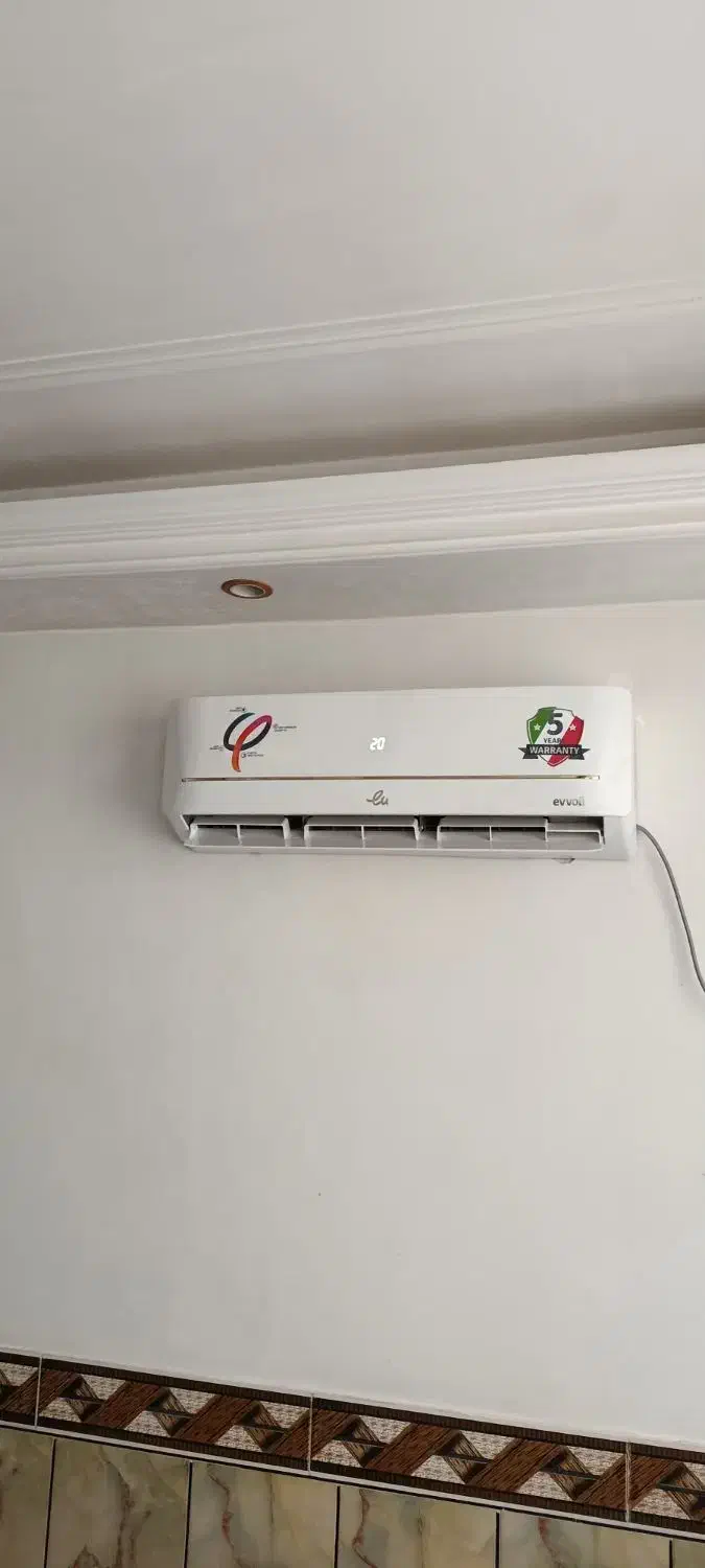 فروش و نصب انواع کولرگازی|کولر گازی و فن‌کوئل|الیگودرز, |دیوار