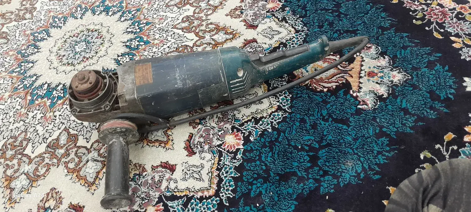 سنگ فرز بزرگ بوش آلمان اصلی|ابزارآلات|آستانه اشرفیه, |دیوار