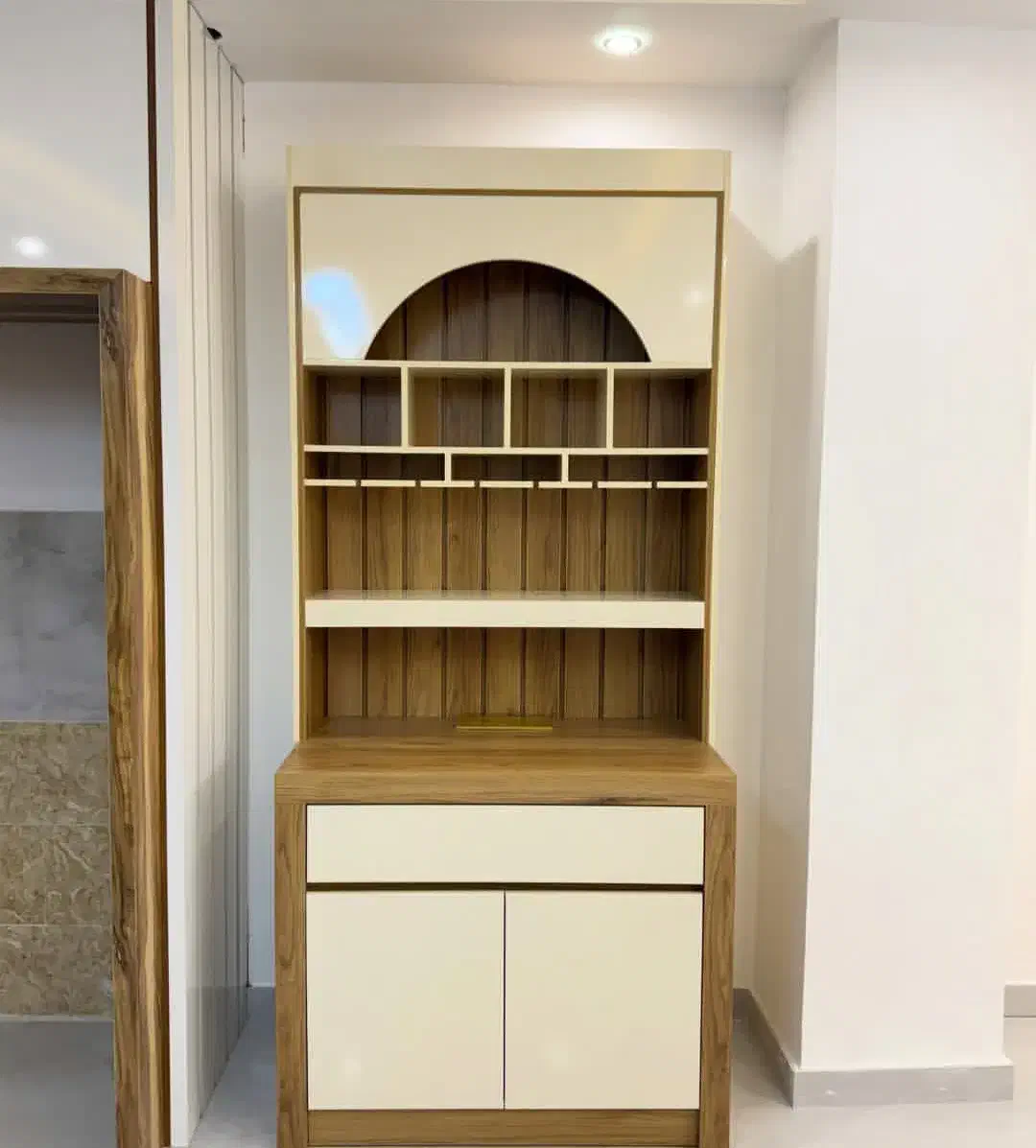 کابینت دست دوم|کتابخانه، شلف، قفسههای دیواری|سیاهکل, |دیوار