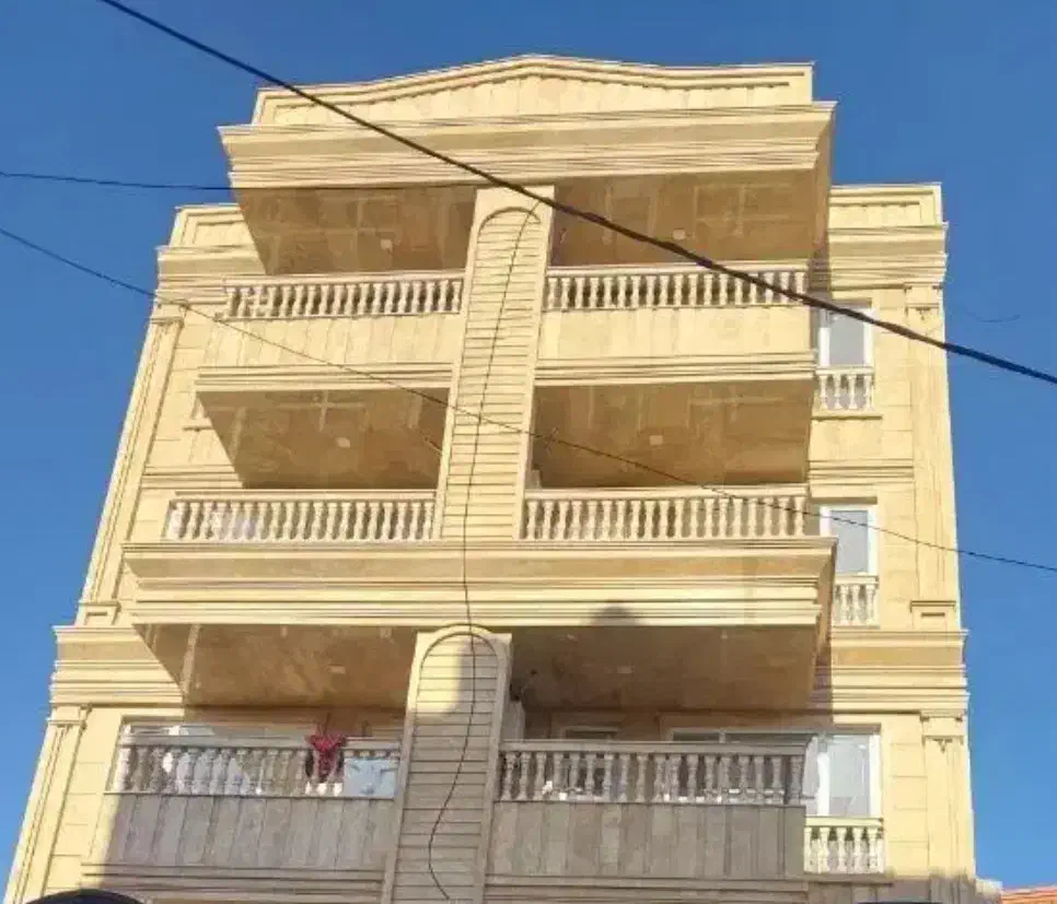 آپارتمان ۱۱۰ متری|فروش آپارتمان|تاکستان, |دیوار