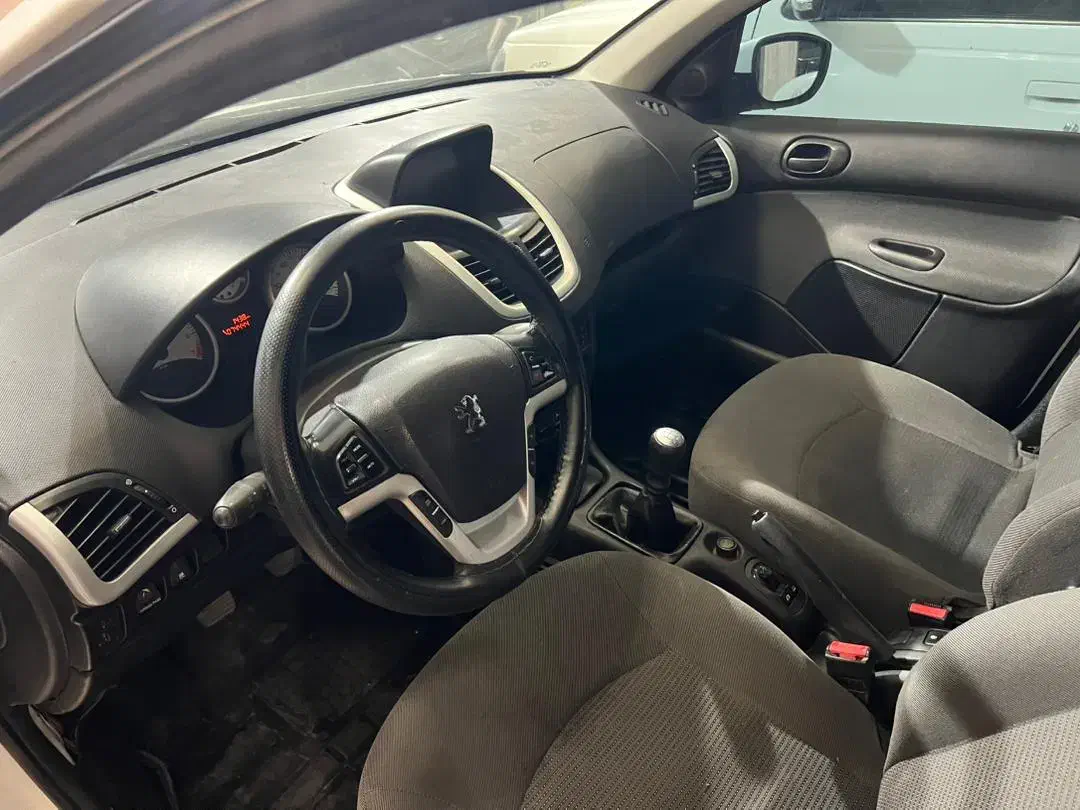 ۲۰۷ پانا   دنده ای|خودرو سواری و وانت|کرج, کمال‌شهر|دیوار