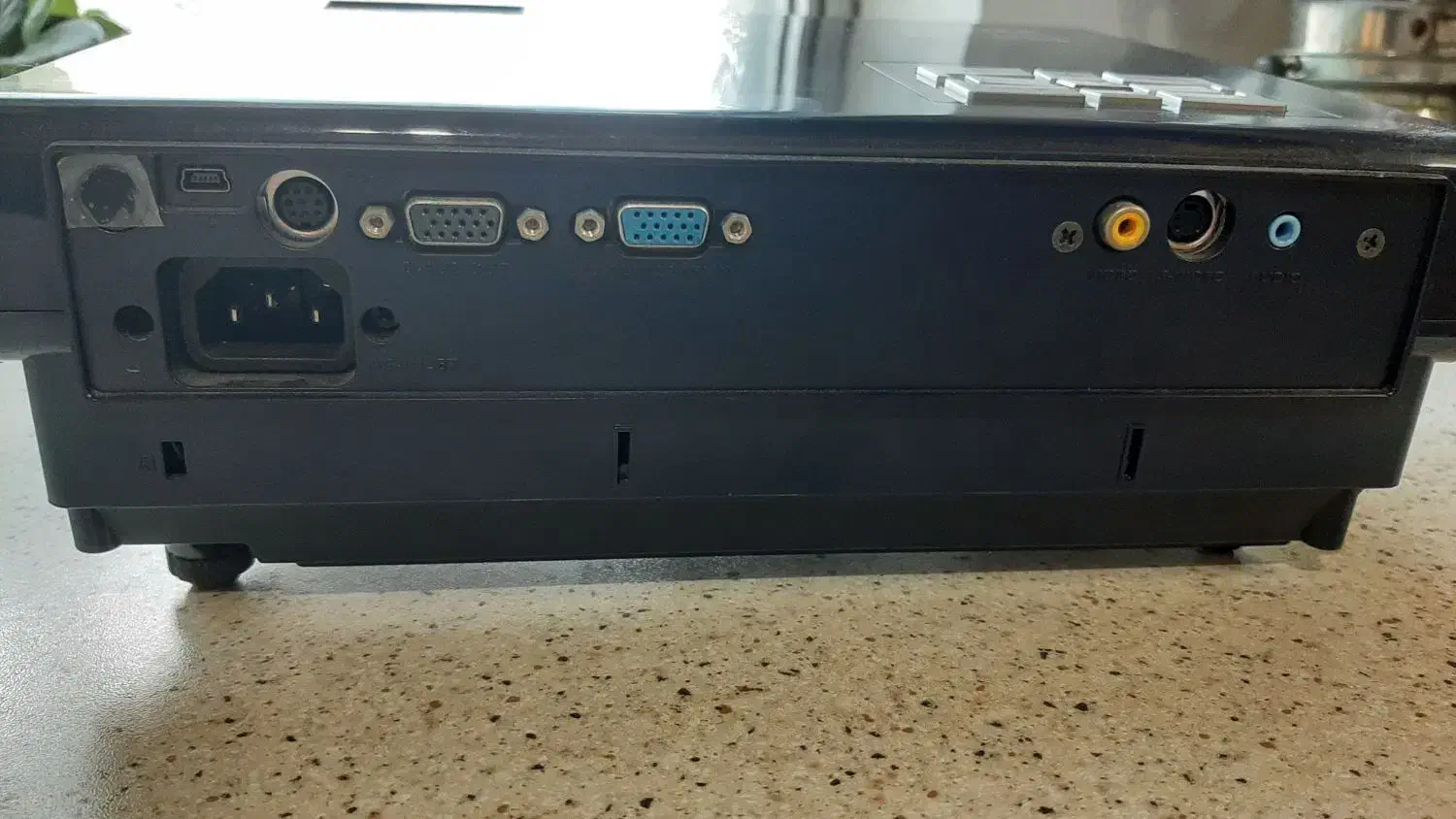 ویدئو پروژکتور بنکیو|تلویزیون و پروژکتور|لنگرود, |دیوار