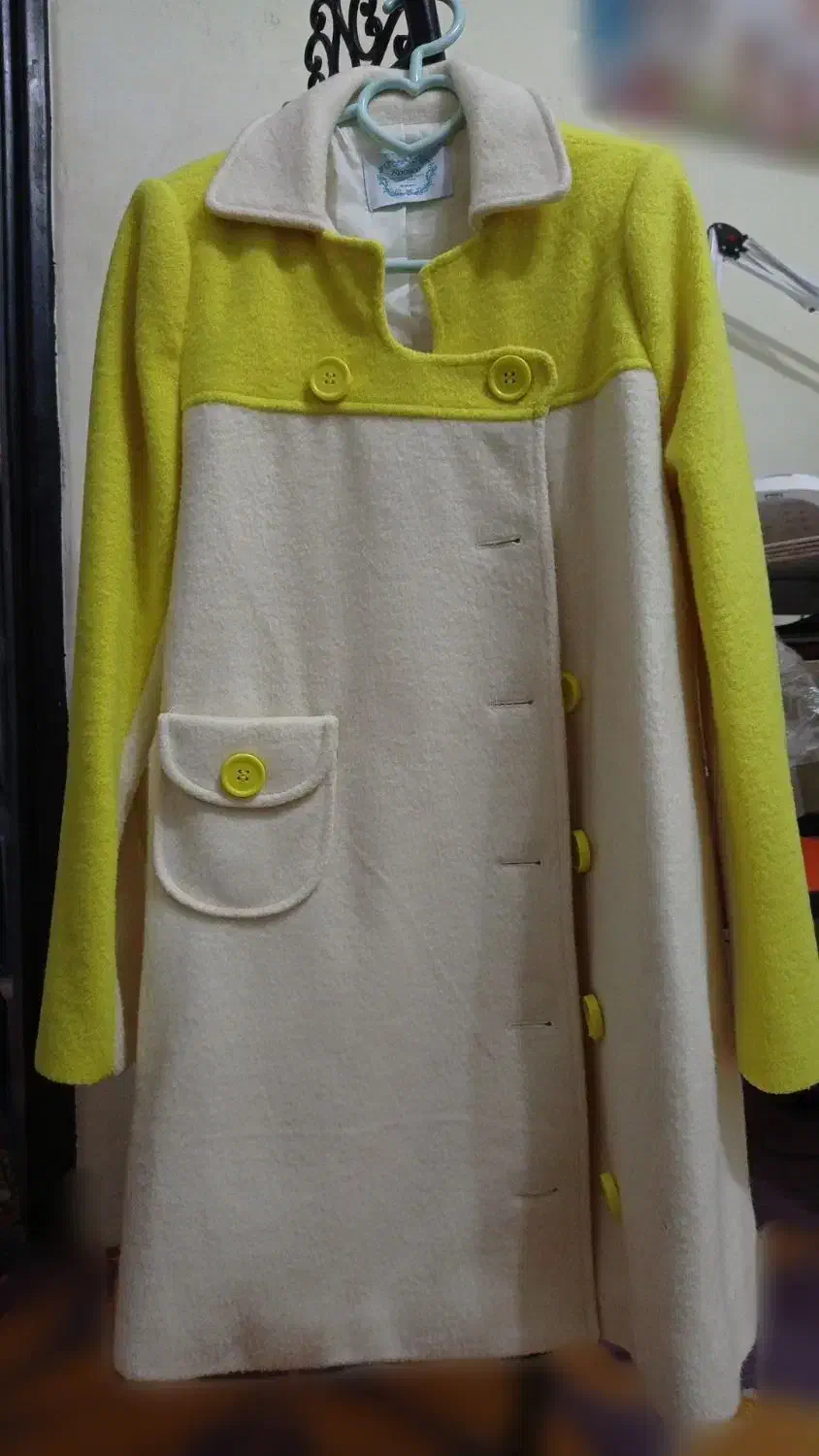 پالتو|لباس|رشت, فلسطین|دیوار