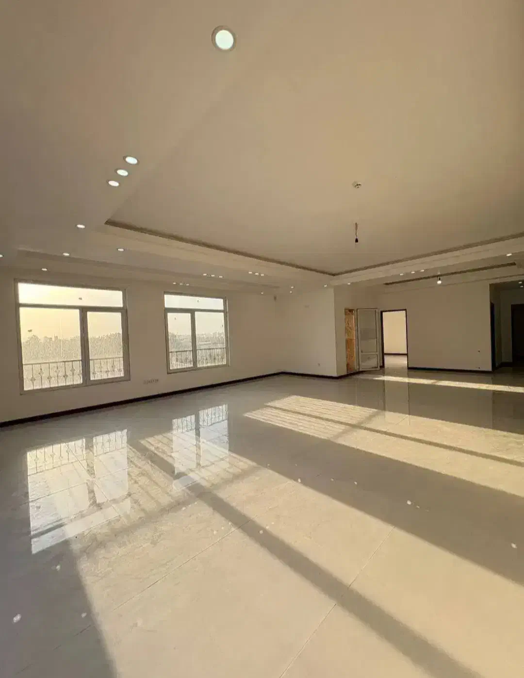 فروش 148 متری//تاپ لوکیشن طلائیه//بدون مشابه|فروش آپارتمان|قرچک, شهرک طلائیه|دیوار