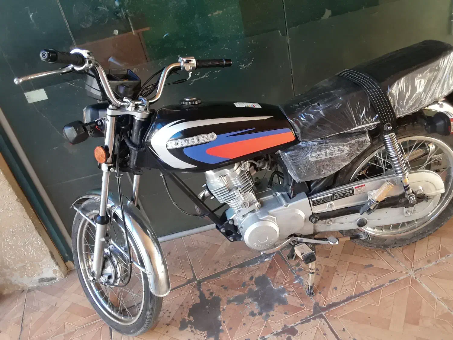 موتور۱۲۵مدل۹۱|موتورسیکلت|قم, نخودی|دیوار